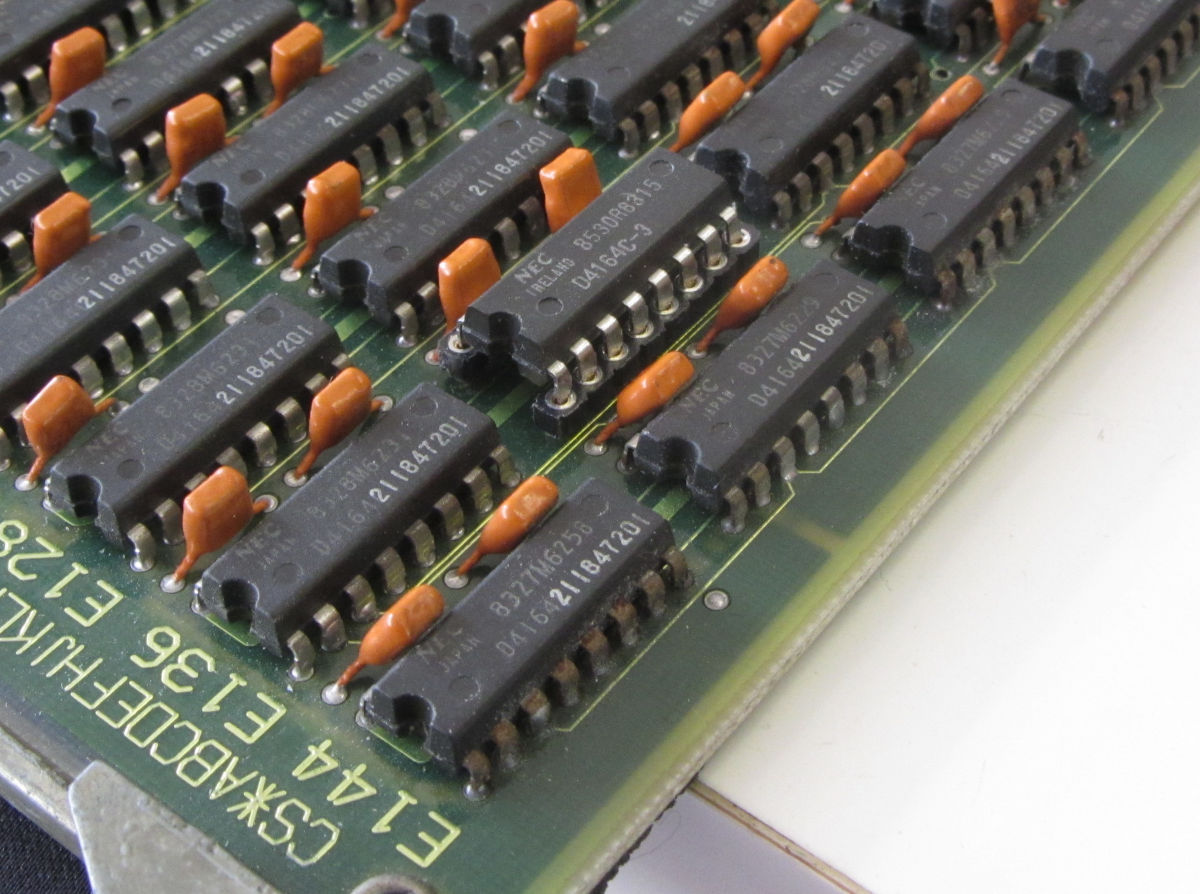 Part of the board, with the replaced chip (in s low-profile socket).